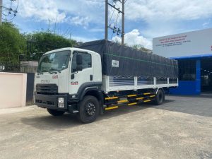 Xe tải isuzu fvr34ve5 thùng bạt